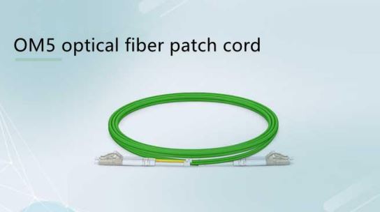 What are the advantages of OM5 optical fiber patch cord?